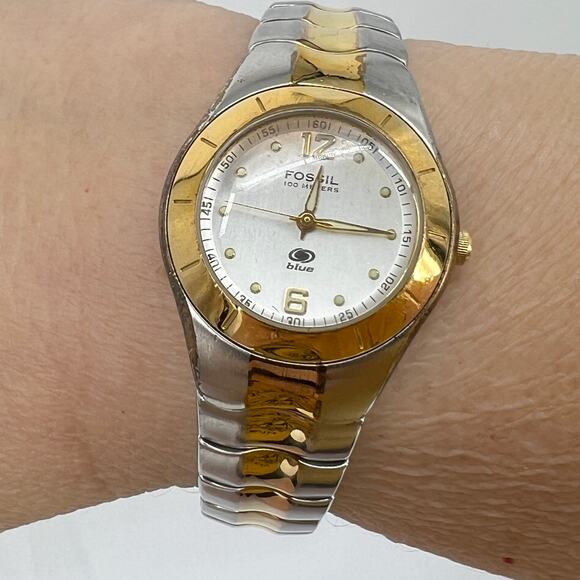 FOSSIL Blue AM3397 Two Tone Quartz Watch Works! New Battery - Picture 5 of 7